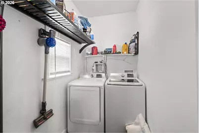 560 N Gale St, Heppner, OR 97836 - Photo 23