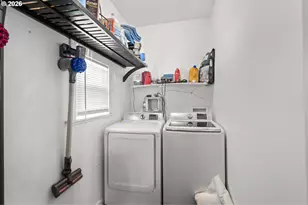 560 N Gale St, Heppner, OR 97836 - Photo 23