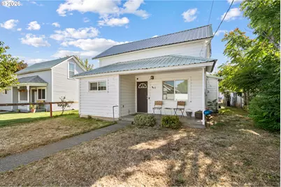 560 N Gale St, Heppner, OR 97836 - Photo 1