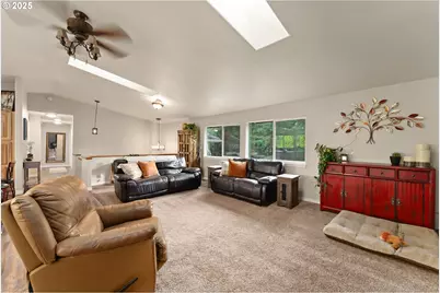 3314 Fisher Rd, Roseburg, OR 97471 - Photo 7