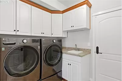2237 NW Utah Ct, Camas, WA 98607 - Photo 33