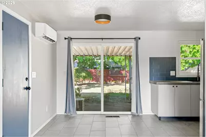 101 SE 194th Ave, Portland, OR 97233 - Photo 11
