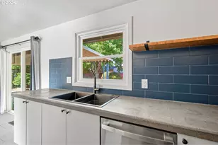 101 SE 194th Ave, Portland, OR 97233 - Photo 15
