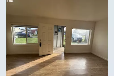 115 N 5th St, Lakeside, OR 97449 - Photo 5