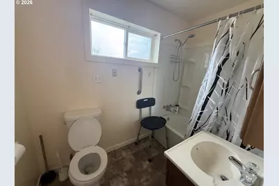 115 N 5th St, Lakeside, OR 97449 - Photo 11