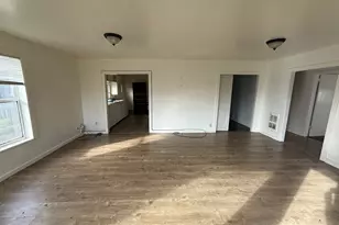 115 N 5th St, Lakeside, OR 97449 - Photo 3