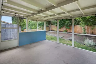 425 W 28th Ave, Eugene, OR 97405 - Photo 29