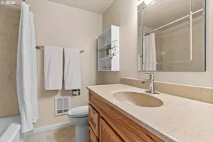 657 61st St, Springfield, OR 97478 - Photo 21
