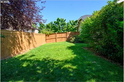 20651 Sierra Dr, Bend, OR 97701 - Photo 21