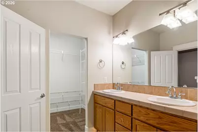 20651 Sierra Dr, Bend, OR 97701 - Photo 11