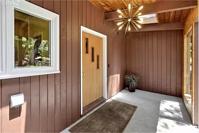 65 W 35th Pl, Eugene, OR 97405 - Photo 3