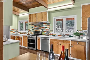 65 W 35th Pl, Eugene, OR 97405 - Photo 11