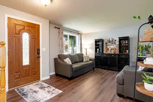 17009 SE 16th St, Vancouver, WA 98683 - Photo 3
