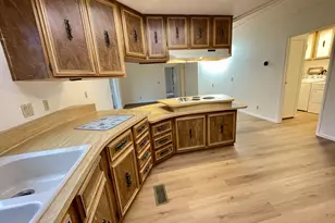 100 SW 195th Ave, Beaverton, OR 97006 - Photo 7