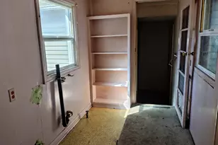 648 SW Arthur St, McMinnville, OR 97128 - Photo 5