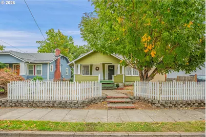 140 21st St, Salem, OR 97301 - Photo 1