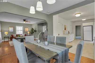 140 21st St, Salem, OR 97301 - Photo 11