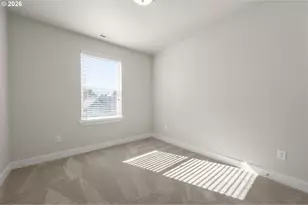 4561 Romy Ct, Eugene, OR 97402 - Photo 29