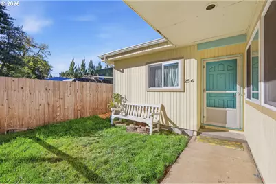 260 N Grand St, Eugene, OR 97402 - Photo 25