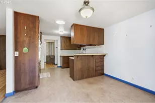 260 N Grand St, Eugene, OR 97402 - Photo 31