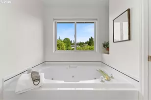 1625 Carriage Way, West Linn, OR 97068 - Photo 19