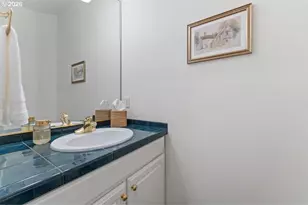 1625 Carriage Way, West Linn, OR 97068 - Photo 13