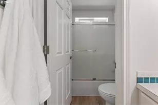 1625 Carriage Way, West Linn, OR 97068 - Photo 25