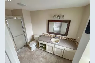 4111 NE 3rd St, Gresham, OR 97030 - Photo 9