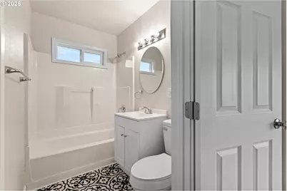 260 SW Ford Ave, Winston, OR 97496 - Photo 27