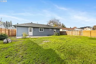 260 SW Ford Ave, Winston, OR 97496 - Photo 39