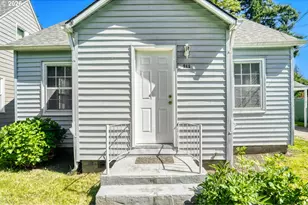 869 E St, Washougal, WA 98671 - Photo 3