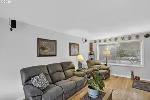 4736 NE 77th Ave, Portland, OR 97218 - Photo 7