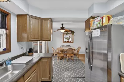 4736 NE 77th Ave, Portland, OR 97218 - Photo 15