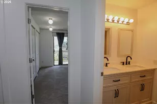 28 NW Mountain View Dr, Roseburg, OR 97471 - Photo 27