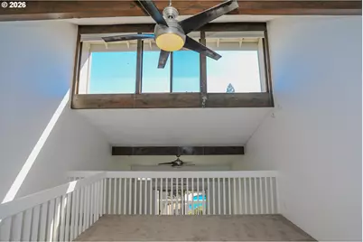 28 NW Mountain View Dr, Roseburg, OR 97471 - Photo 19
