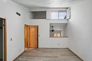 3776 NE Auburn Rd, Salem, OR 97301 - Photo 17