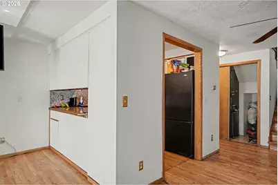 3776 NE Auburn Rd, Salem, OR 97301 - Photo 7