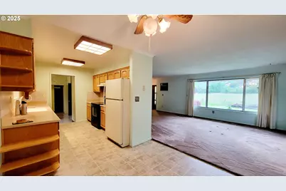 2965 S Myrtle Rd, Myrtle Creek, OR 97457 - Photo 11