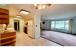 2965 S Myrtle Rd, Myrtle Creek, OR 97457 - Photo 11