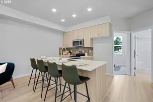 15157 E Burnside, Portland, OR 97233 - Photo 7