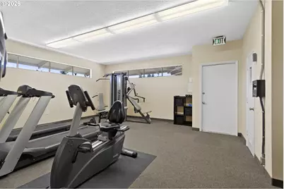 11542 SW Royal Villa Dr, Portland, OR 97224 - Photo 35