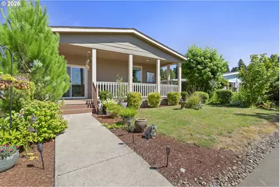 11542 SW Royal Villa Dr, Portland, OR 97224 - Photo 1