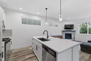 16159 SW Vance Ln, Beaverton, OR 97078 - Photo 9
