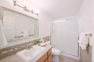 1351 SW 217th Ave, Beaverton, OR 97003 - Photo 13