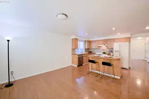 1351 SW 217th Ave, Beaverton, OR 97003 - Photo 7