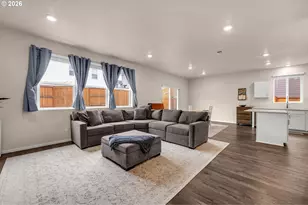 3259 SE 36th St, Gresham, OR 97080 - Photo 5