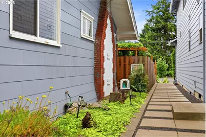 1107 W Powell Blvd, Gresham, OR 97030 - Photo 39