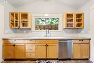 1107 W Powell Blvd, Gresham, OR 97030 - Photo 7