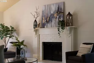 12 Mountain Cir, Lake Oswego, OR 97035 - Photo 9