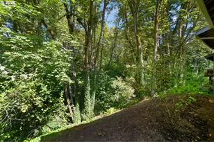 12 Mountain Cir, Lake Oswego, OR 97035 - Photo 27